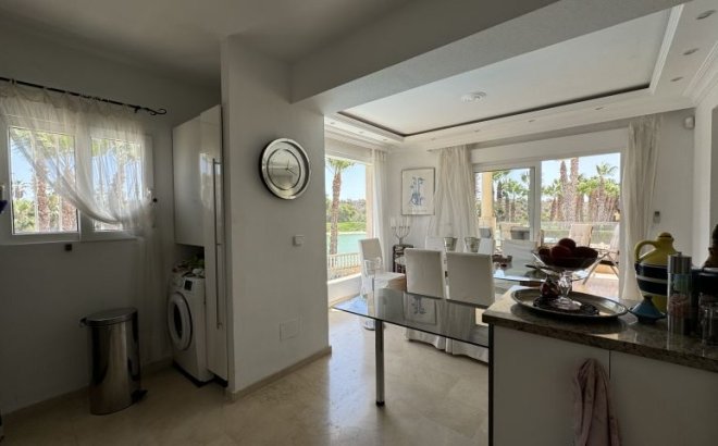Resale - Villa -
Orihuela Costa - Costa Blanca