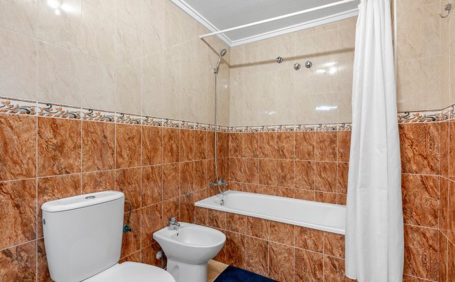 Resale - Apartment -
Torrevieja - Costa Blanca