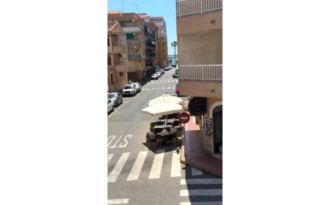 Resale - Apartment -
Torrevieja - Acequion