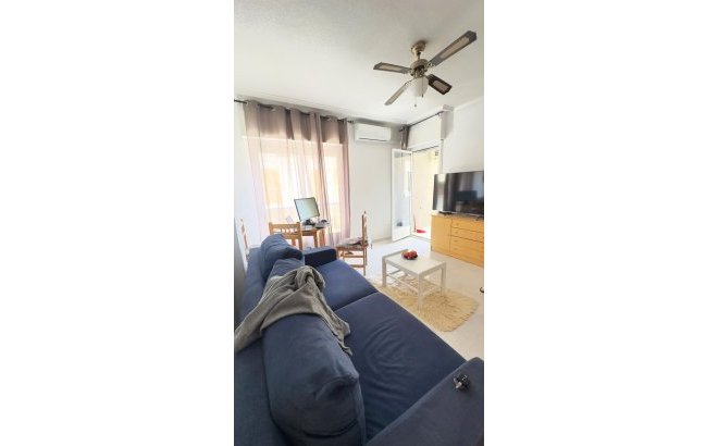 Resale - Apartment -
Torrevieja - Acequion