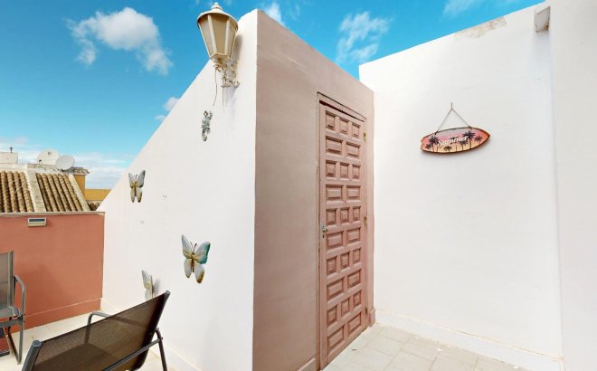 Resale - Semi Detached -
San Miguel de Salinas - 03193