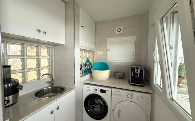 Resale - Town House -
Torrevieja - El Chaparral