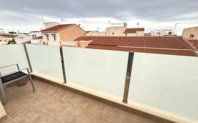 Resale - Town House -
Torrevieja - El Chaparral