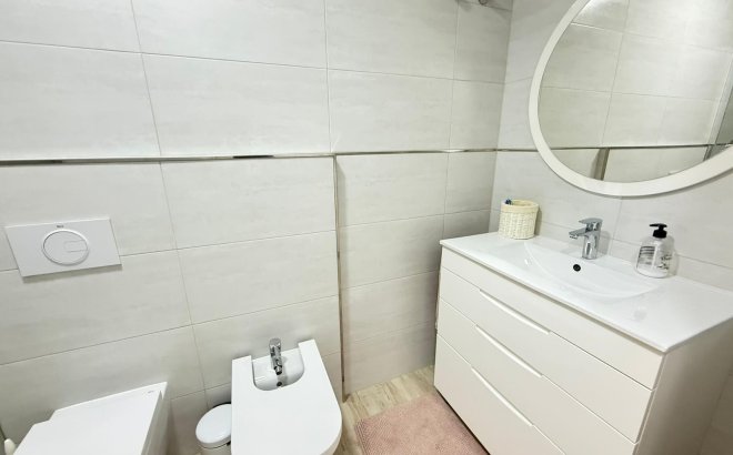 Resale - Town House -
Torrevieja - El Chaparral