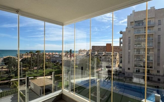 Resale - Apartment -
Torrevieja - Costa Blanca