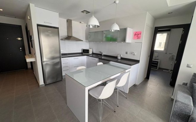 Resale - Apartment -
Torrevieja - Costa Blanca
