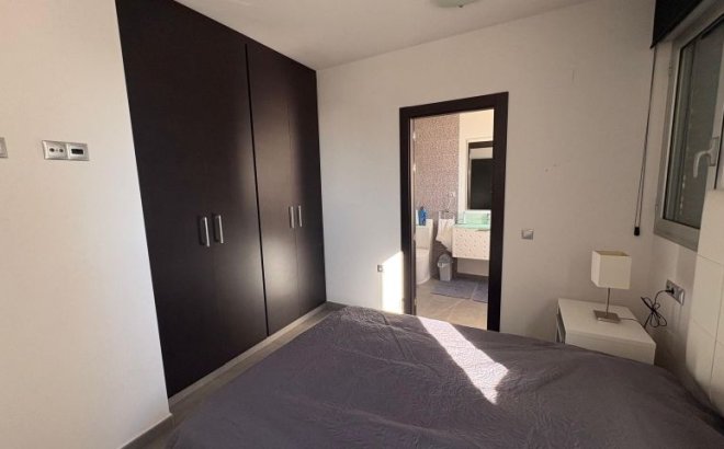 Resale - Apartment -
Torrevieja - Costa Blanca
