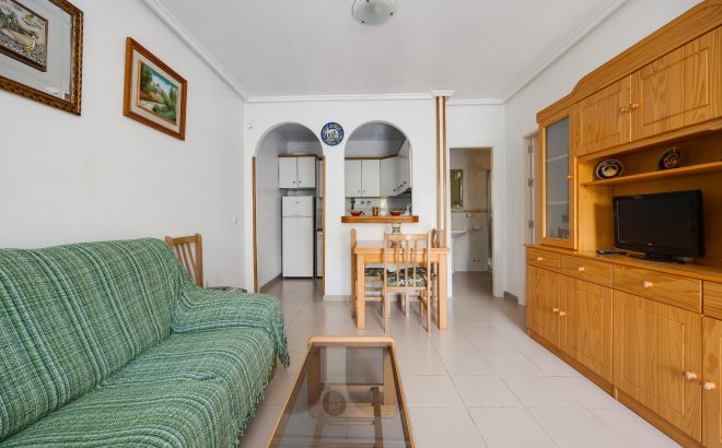 Resale - Bungalow -
Torrevieja - Costa Blanca