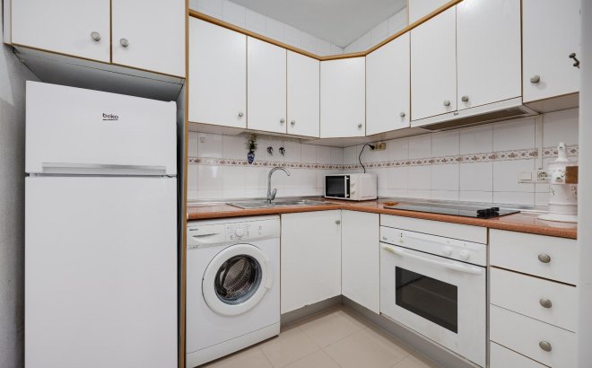 Resale - Bungalow -
Torrevieja - Costa Blanca