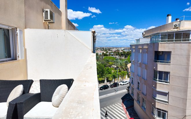 Resale - Apartment -
Torrevieja - Costa Blanca