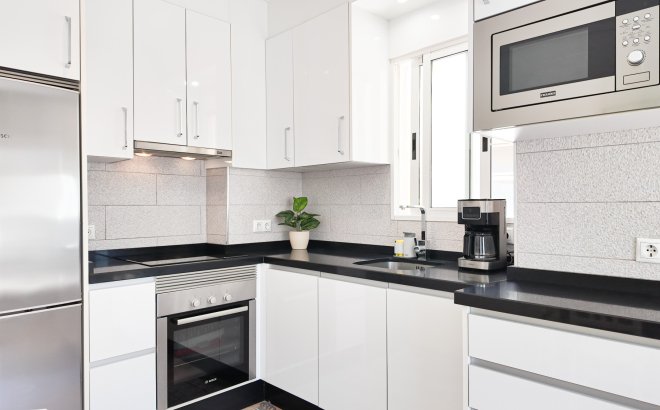 Resale - Apartment -
Torrevieja - Costa Blanca