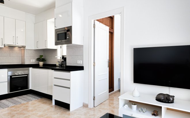 Resale - Apartment -
Torrevieja - Costa Blanca