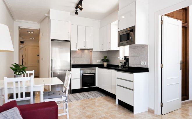 Resale - Apartment -
Torrevieja - Costa Blanca