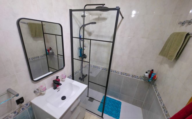 Resale - Apartment -
Vistabella Golf Entre Naranjos - Inland