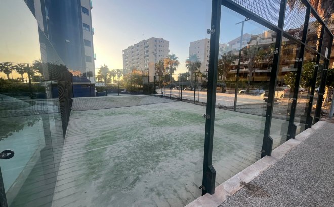 Resale - Apartment -
Punta Prima - Costa Blanca