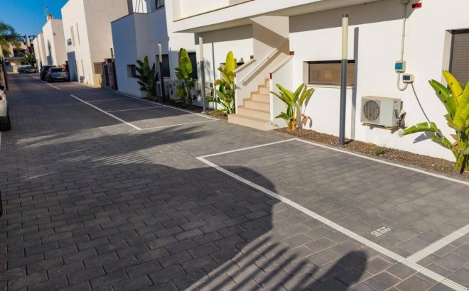 Resale - Bungalow -
Pilar de la Horadada - La Torre De La Horadada