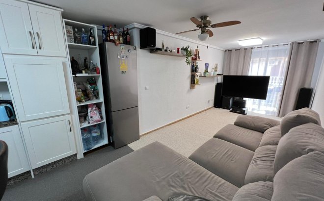 Resale - Apartment -
Torrevieja - Centro
