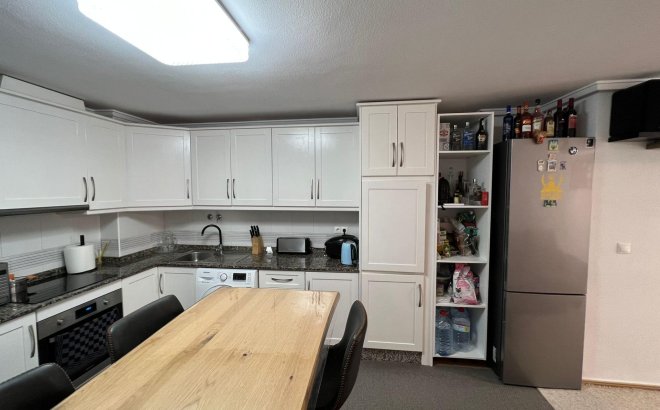 Resale - Apartment -
Torrevieja - Centro