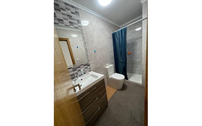 Resale - Apartment -
Torrevieja - Centro