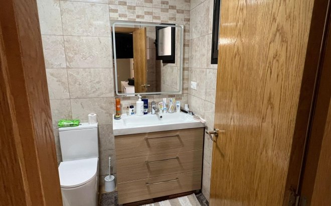 Resale - Apartment -
Torrevieja - Centro