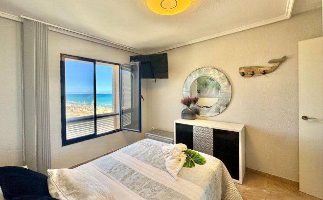 Resale - Apartment -
Torrevieja - Torre La Mata