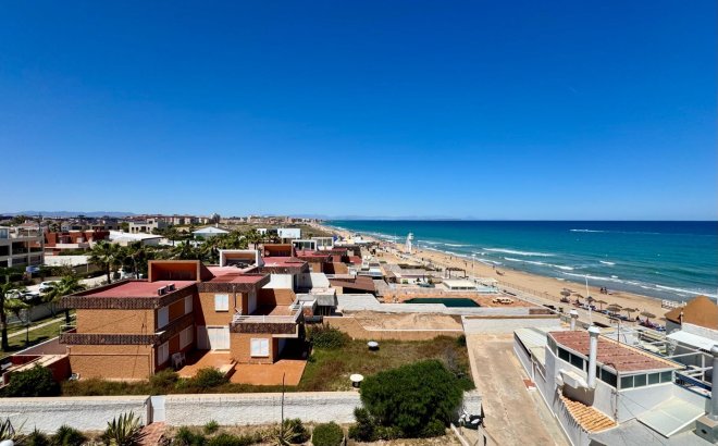 Resale - Apartment -
Torrevieja - Torre La Mata