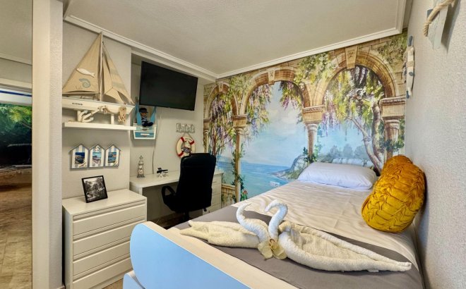 Resale - Apartment -
Torrevieja - Torre La Mata