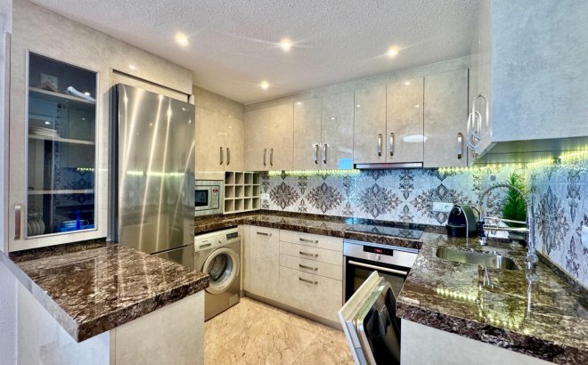 Resale - Apartment -
Torrevieja - Torre La Mata
