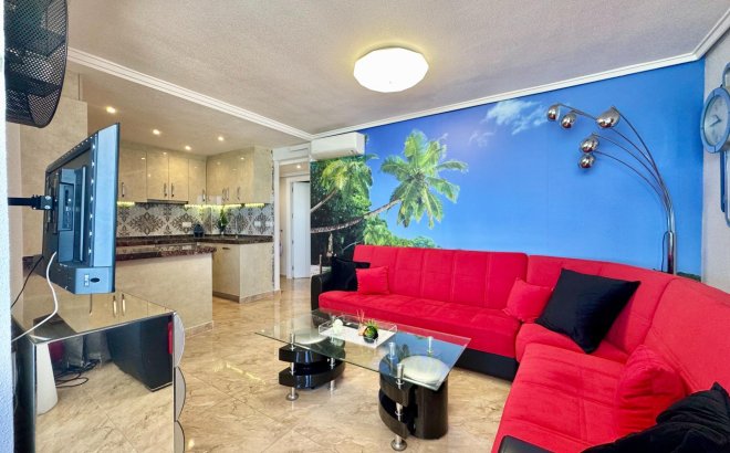 Resale - Apartment -
Torrevieja - Torre La Mata