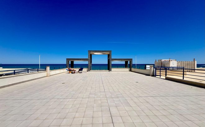 Resale - Apartment -
Torrevieja - Torre La Mata