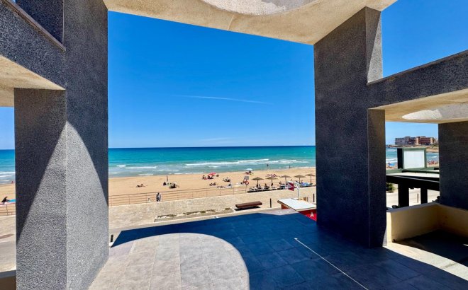Resale - Apartment -
Torrevieja - Torre La Mata