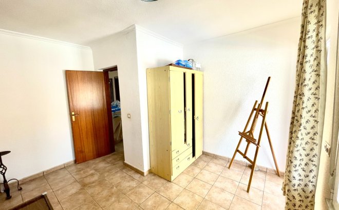 Herverkoop - Villa -
Benijofar - Costa Blanca
