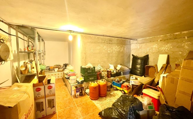 Herverkoop - Villa -
Benijofar - Costa Blanca