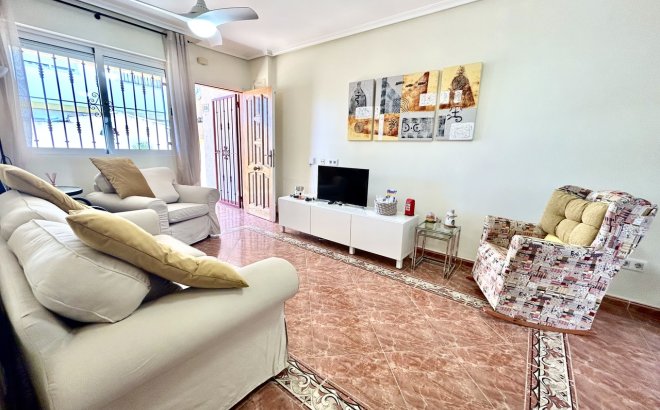 Resale - Apartment -
La Zenia - Costa Blanca