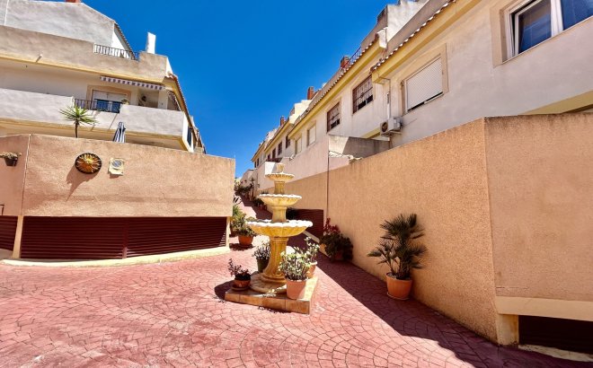 Resale - Apartment -
La Zenia - Costa Blanca