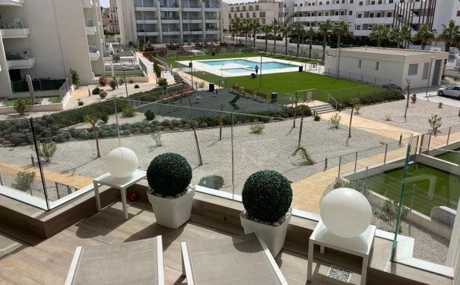 Resale - Apartment -
Villamartin - Costa Blanca