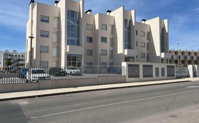Resale - Apartment -
Villamartin - Costa Blanca