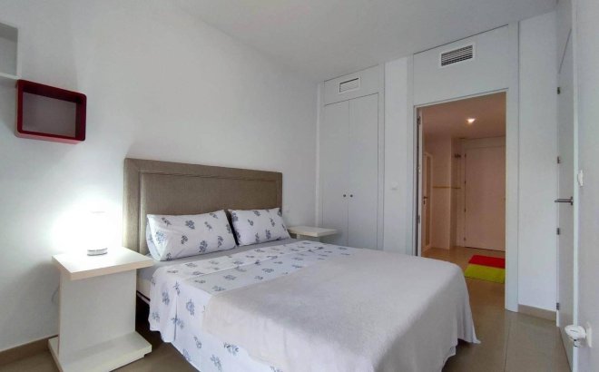 Resale - Apartment -
Orihuela Costa - Horizonte - La Campana
