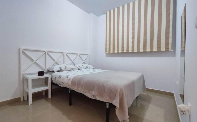 Resale - Apartment -
Orihuela Costa - Horizonte - La Campana