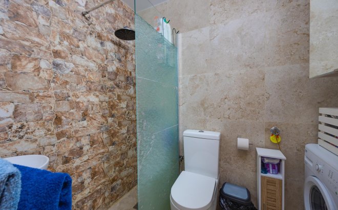 Resale - Bungalow -
Torrevieja - La Siesta - El Salado - Torreta