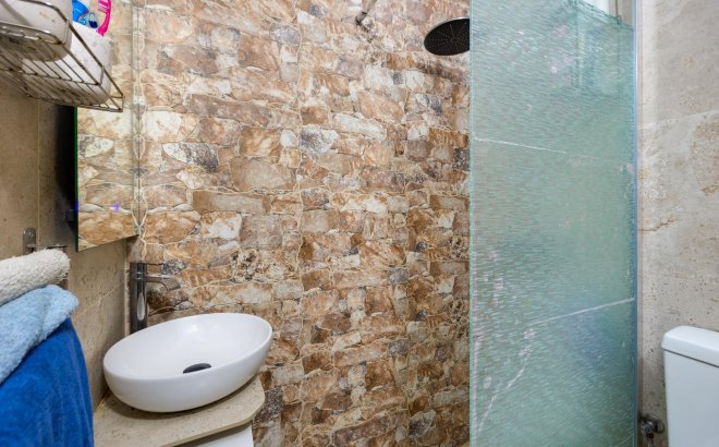 Resale - Bungalow -
Torrevieja - La Siesta - El Salado - Torreta