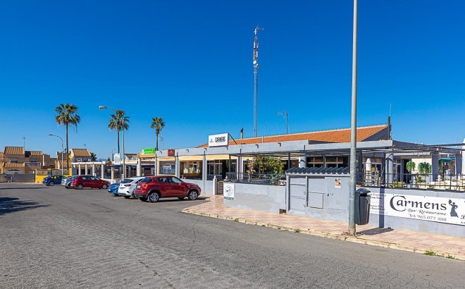 Resale - Bungalow -
Torrevieja - La Siesta - El Salado - Torreta