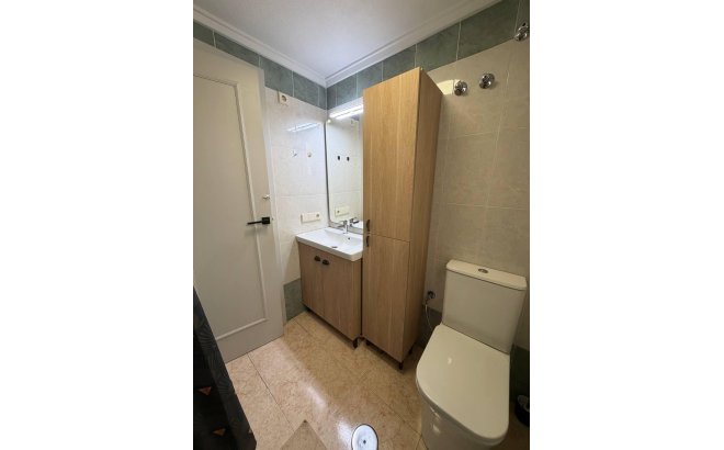 Resale - Apartment -
Torrevieja - Centro
