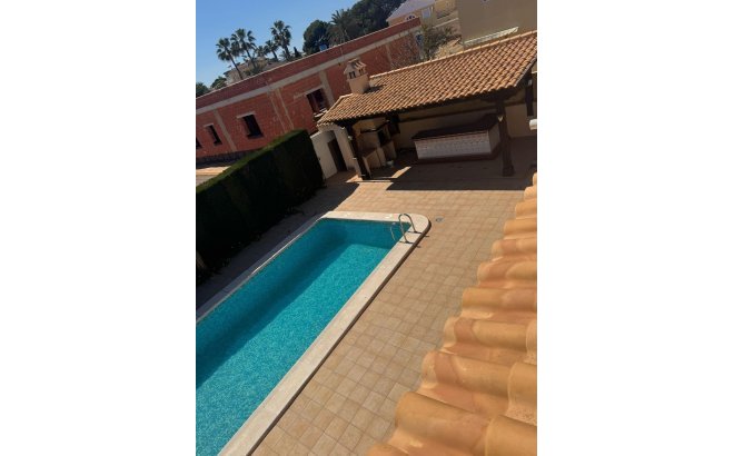 Resale - Villa -
Orihuela Costa - Playa Flamenca