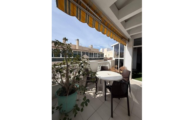 Resale - Penthouse -
Torrevieja - Playa del Cura