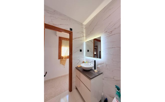 Resale - Penthouse -
Torrevieja - Playa del Cura