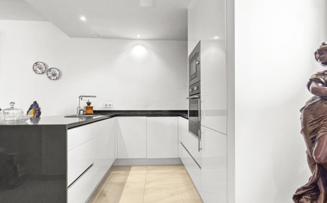 Resale - Apartment -
Orihuela Costa - Costa Blanca