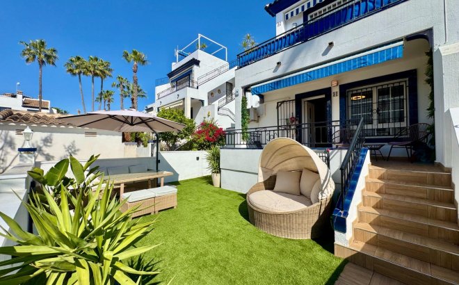 Resale - Bungalow -
Orihuela Costa - Villamartín-las Filipinas