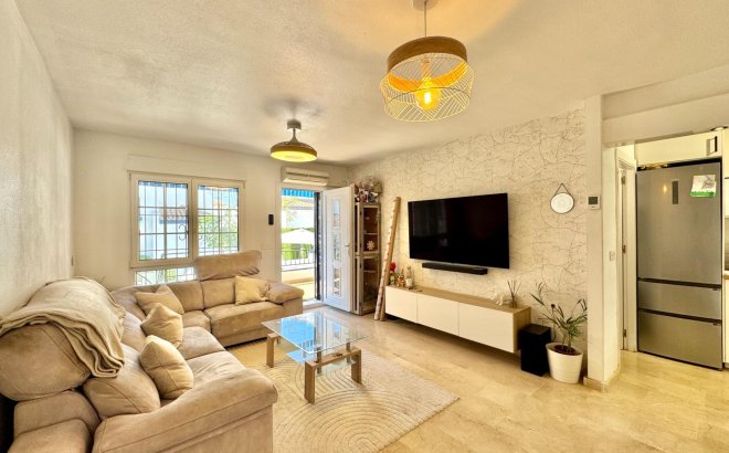 Resale - Bungalow -
Orihuela Costa - Villamartín-las Filipinas