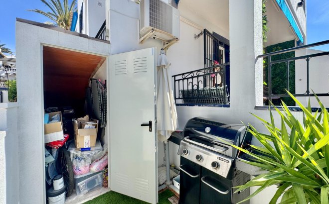 Resale - Bungalow -
Orihuela Costa - Villamartín-las Filipinas